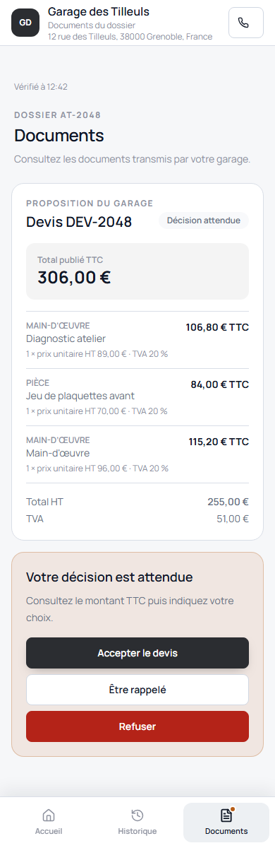 Devis DEV-2048 dans le portail client : détail des travaux de freinage, total de 306,00 € TTC et bouton Accepter le devis.